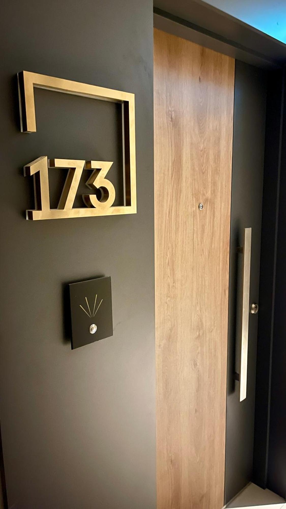 Diamond Of Skopje Luxury Apartment 18Th Floor Екстер'єр фото