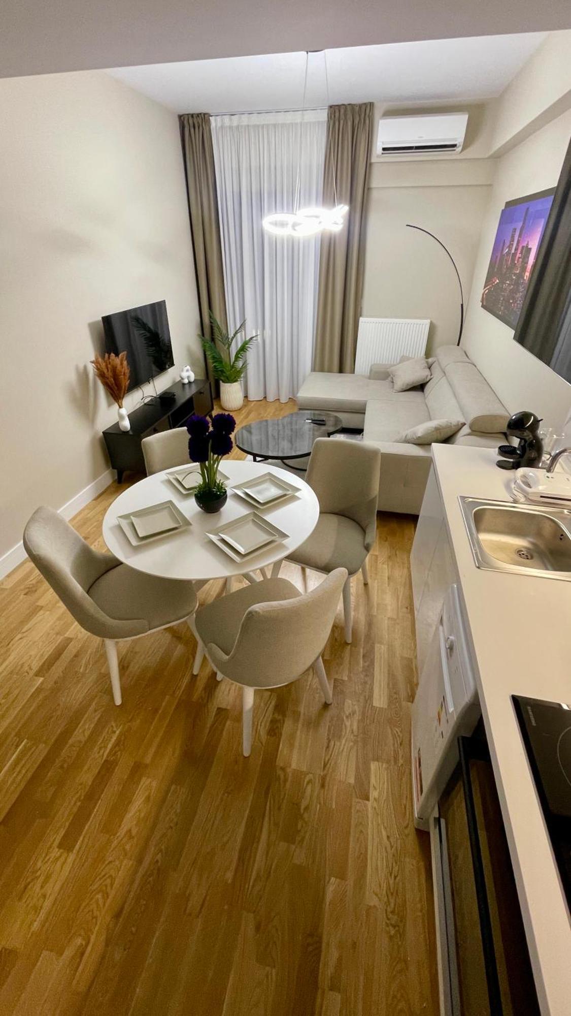 Diamond Of Skopje Luxury Apartment 18Th Floor Екстер'єр фото